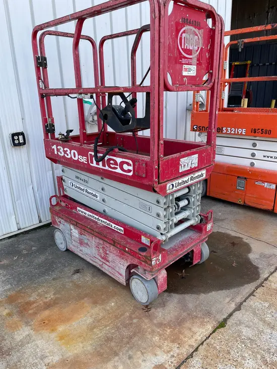 2018 MEC 1330SE Scissor Lift