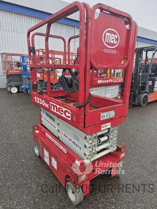 2017 MEC 1330SE Scissor Lift