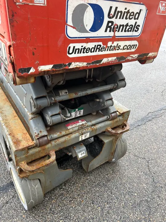 2016 Skyjack SJIII3219 Scissor Lift