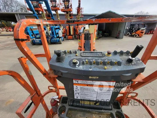 2017 JLG E300AJP Articulating Boom Lift