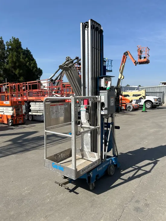 2018 Genie AWP-40SDC Pusharound Lift