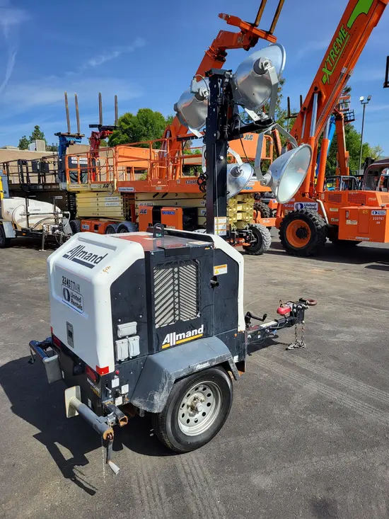 2019 Allmand NLV-ML3EC Portable Work Light