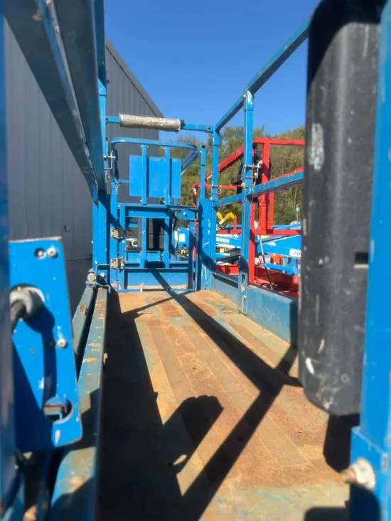 2017 Genie GS-3232 Scissor Lift