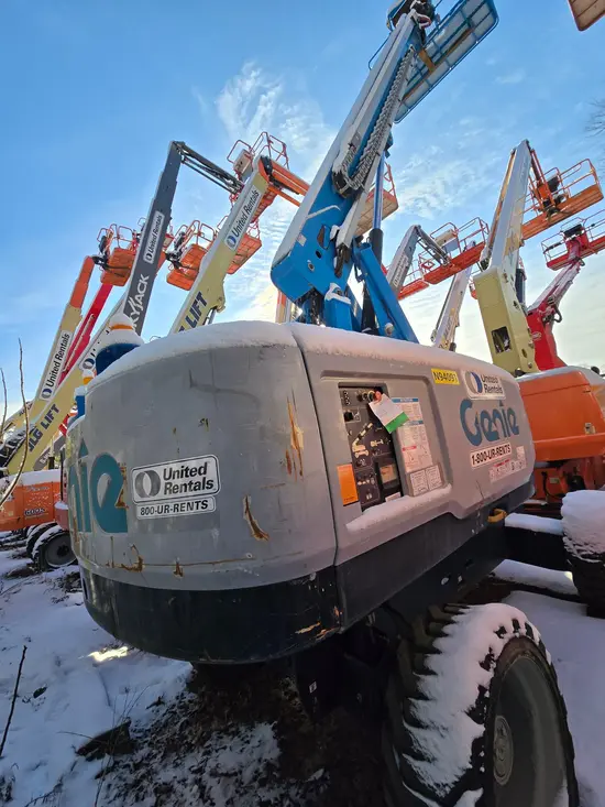 2016 Genie S-60XC Boom Lift