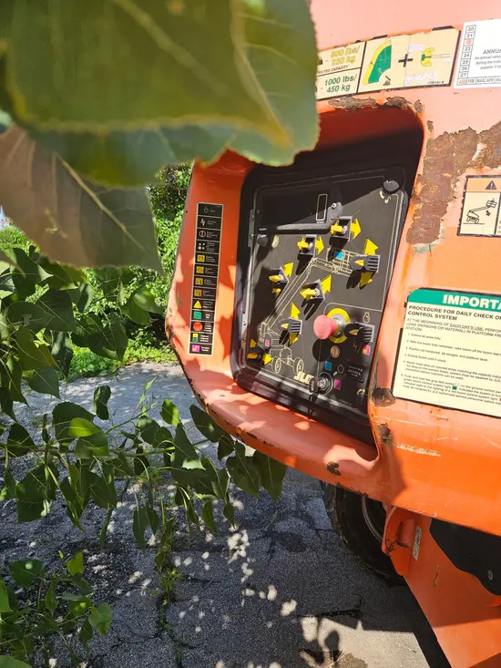 2016 JLG 1350SJP Boom Lift