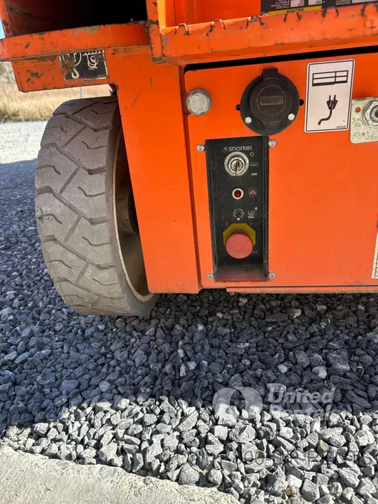 2019 Snorkel S3226E Scissor Lift