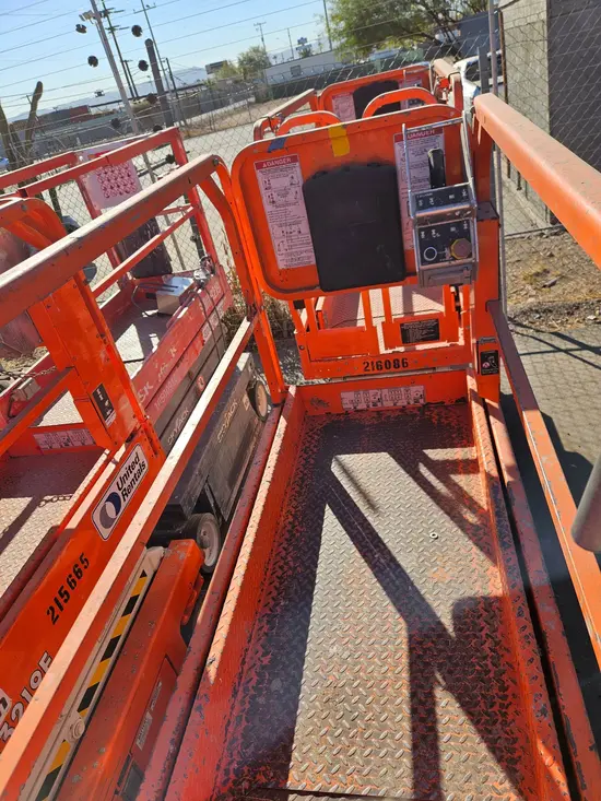 2018 Snorkel S3219E Scissor Lift