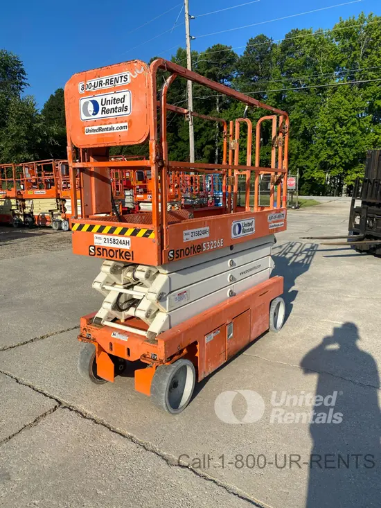 2018 Snorkel S3226E Scissor Lift