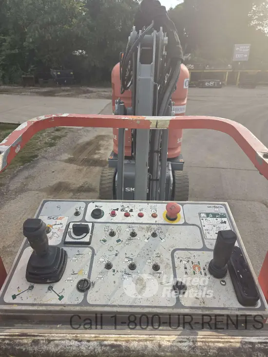 2018 Skyjack SJ30ARJE Articulating Boom Lift