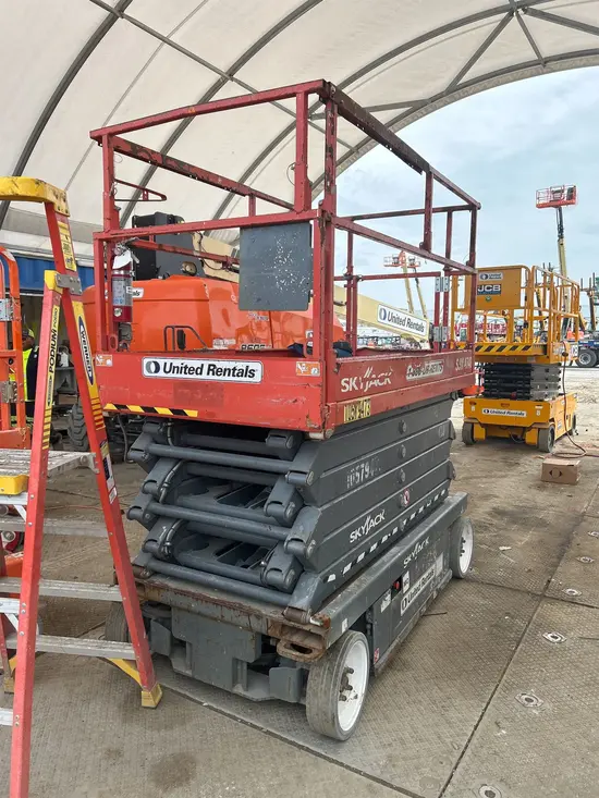 2017 Skyjack SJIII4740 Scissor Lift
