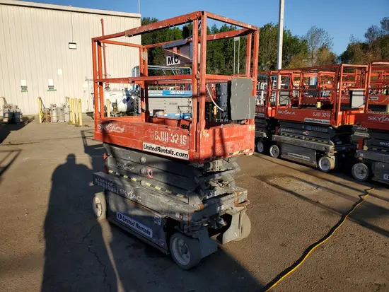 2016 Skyjack SJIII3219 Scissor Lift