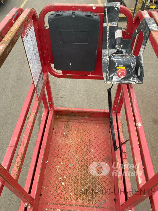 2019 MEC 1330SE Scissor Lift