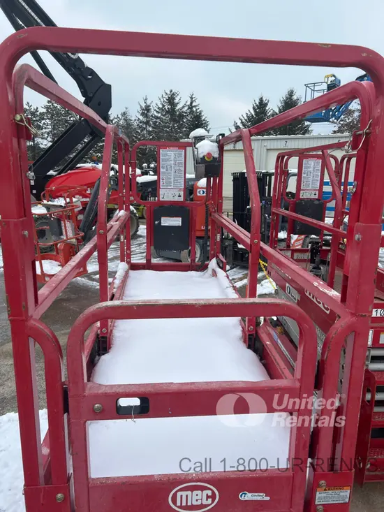 2019 MEC 2632SE Scissor Lift
