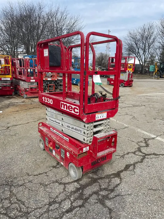 2016 MEC 1330SE Scissor Lift