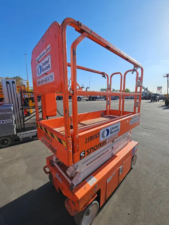 2018 Snorkel S3219E Scissor Lift