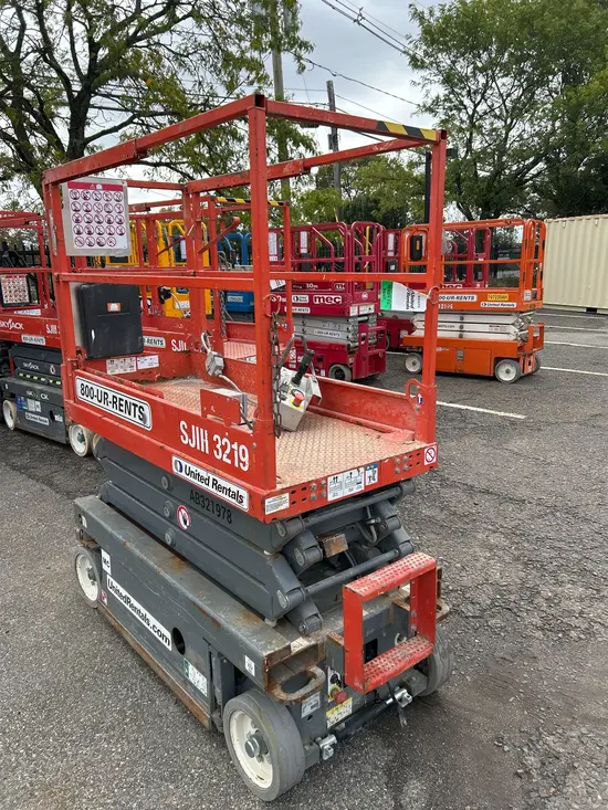 2017 Skyjack SJIII3219 Scissor Lift