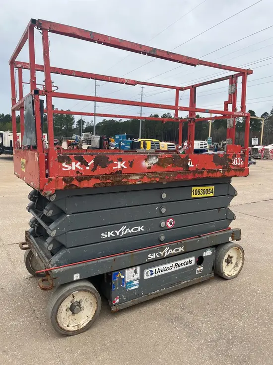 2017 Skyjack SJIII4632 Scissor Lift
