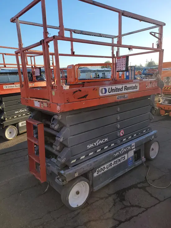 2017 Skyjack SJIII4740 Scissor Lift