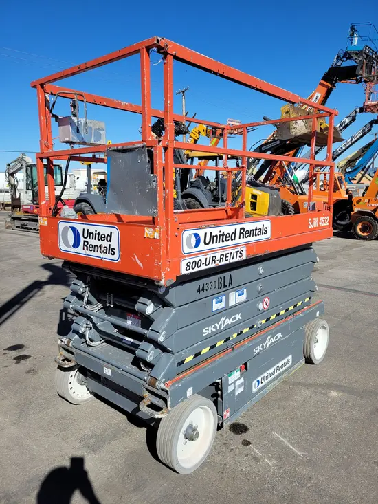 2017 Skyjack SJIII4632 Scissor Lift