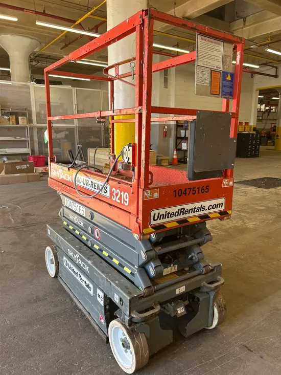 2016 Skyjack SJIII3219 Scissor Lift