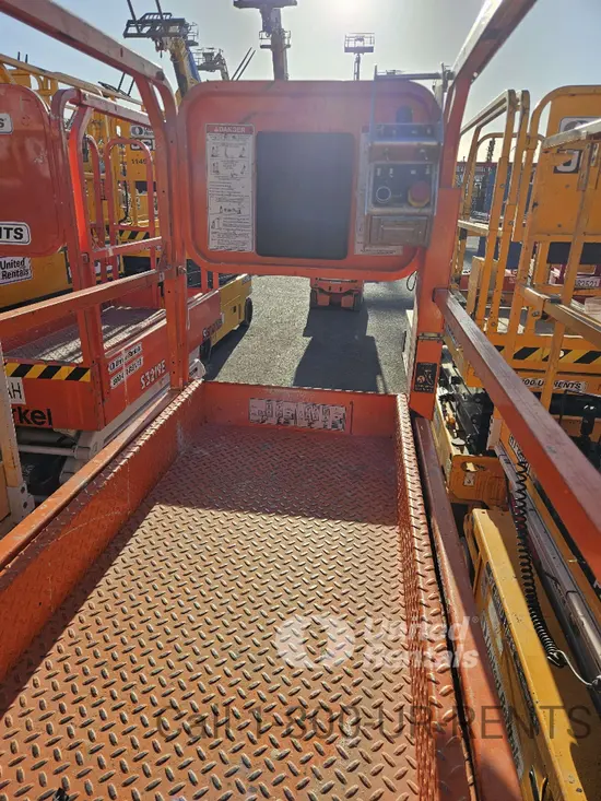 2019 Snorkel S3219E Scissor Lift