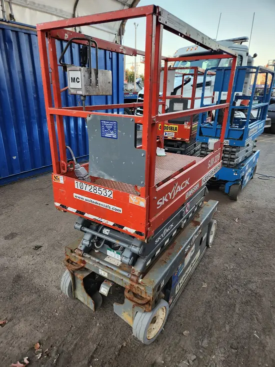 2018 Skyjack SJIII3219 Scissor Lift