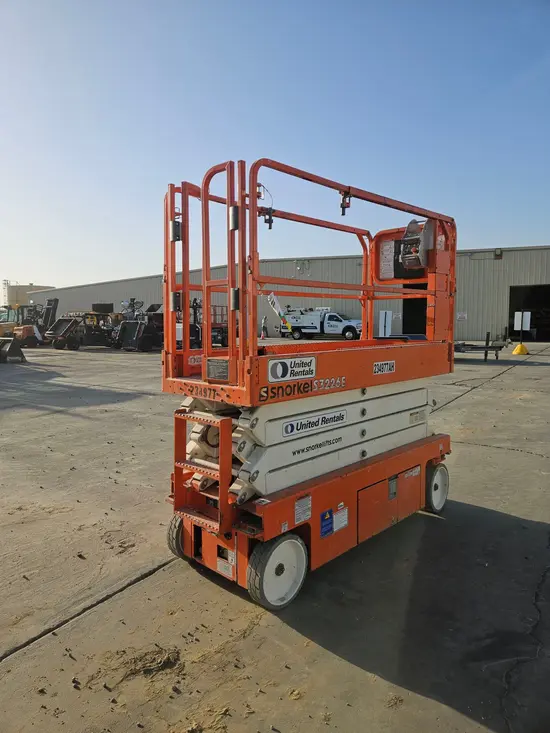 2019 Snorkel S3226E Scissor Lift