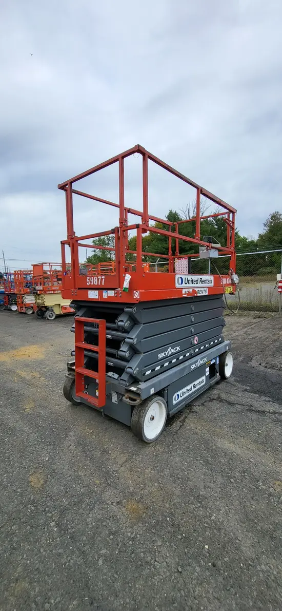 2018 Skyjack SJIII4740 Scissor Lift