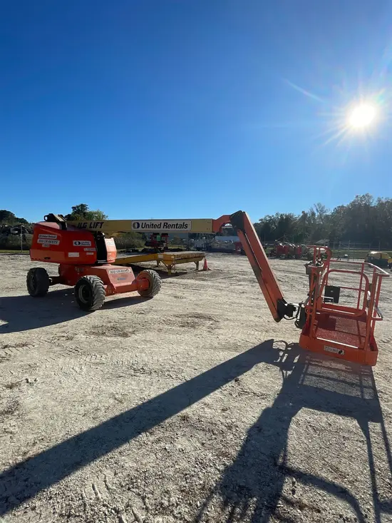 2019 JLG 460SJ Boom Lift
