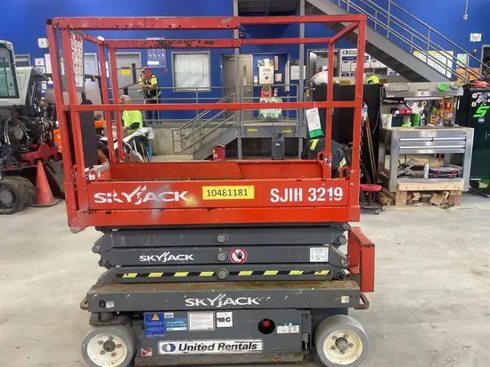 2016 Skyjack SJIII3219 Scissor Lift