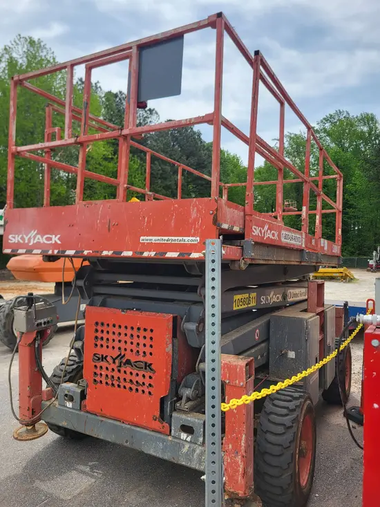 2017 Skyjack SJ8841RT Rough Terrain Scissor Lift
