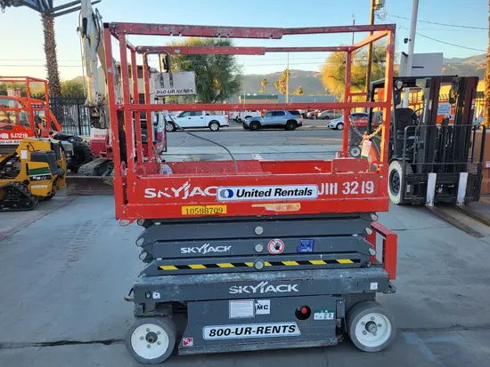 2017 Skyjack SJIII3219 Scissor Lift