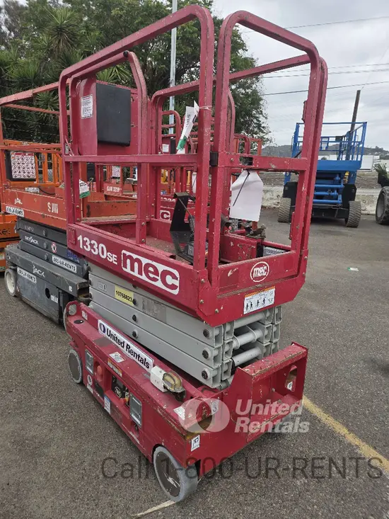 2018 MEC 1330SE Scissor Lift