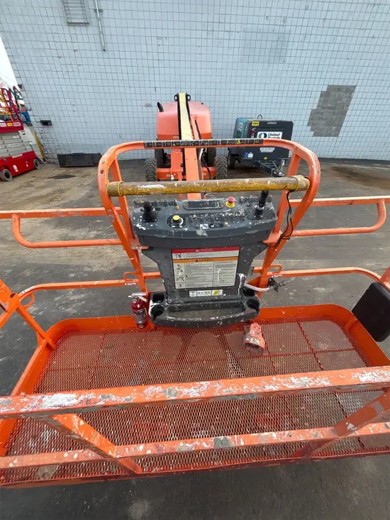 2017 JLG 460SJ Boom Lift