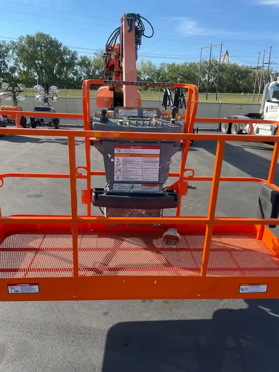 2016 JLG 1350SJP Boom Lift