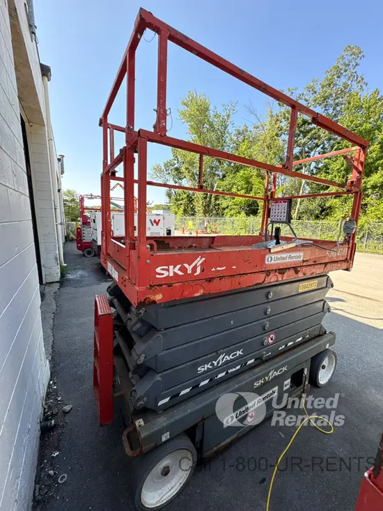 2017 Skyjack SJIII4740 Scissor Lift