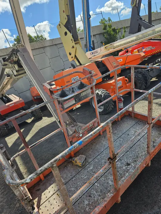 2015 Snorkel TB86J Boom Lift