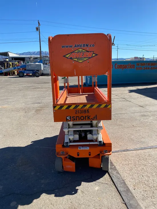 2018 Snorkel S3219E Scissor Lift
