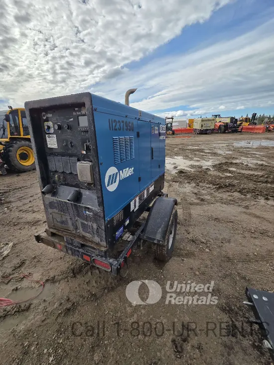 2021 Miller Welders BIG BLUE 500 AR Welder