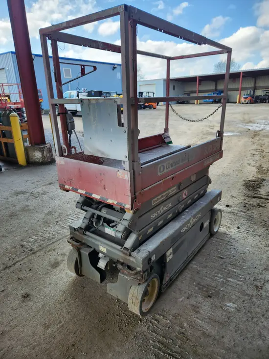 2017 Skyjack SJIII3219 Scissor Lift