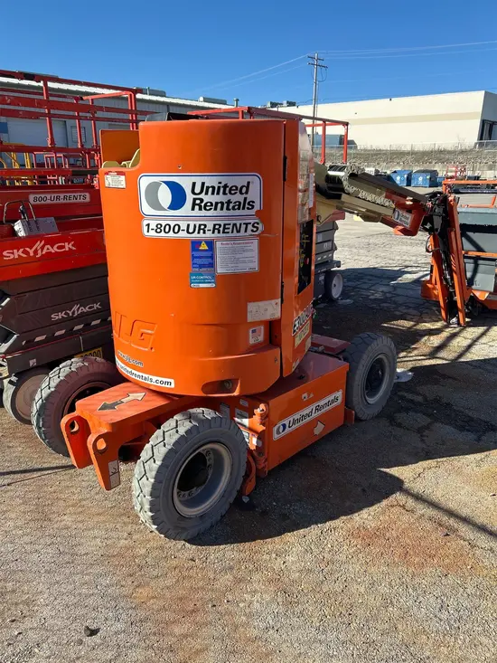 2018 JLG E300AJP Articulating Boom Lift