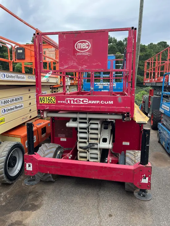 2015 MEC 4069ERT Scissor Lift