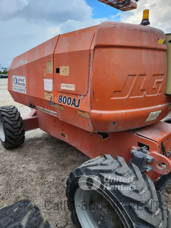 2018 JLG 800AJ Articulating Boom Lift