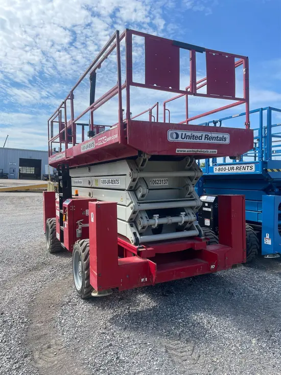 2017 MEC 6092RT Rough Terrain Scissor Lift