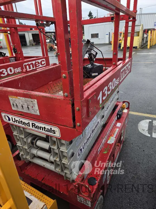 2019 MEC 1330SE Scissor Lift
