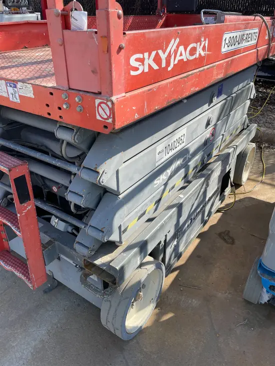 2015 Skyjack SJIII4632 Scissor Lift