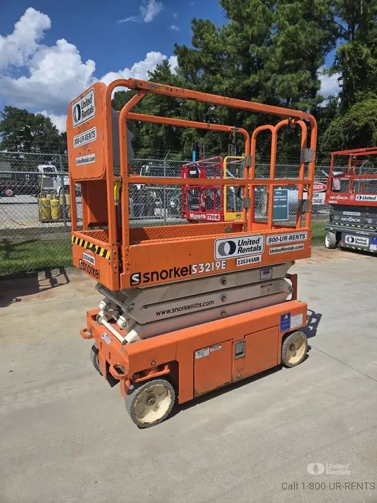 2019 Snorkel S3219E Scissor Lift