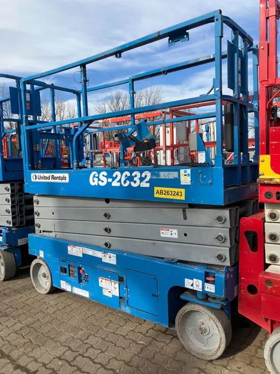 2017 Genie GS-2632 Scissor Lift