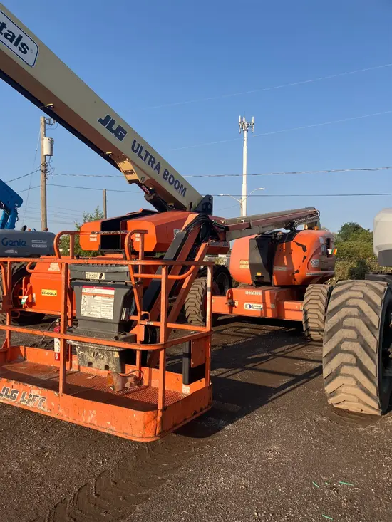 2015 JLG 600AJ Articulating Boom Lift