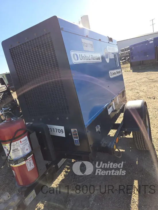 2021 Miller Welders Big Blue 500 Welder